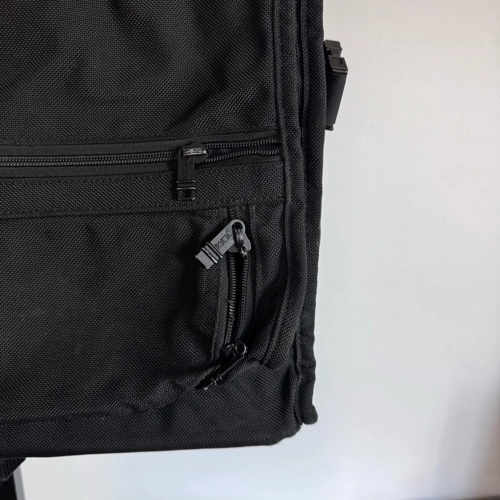 Tumi Black Men's Travel Garment Bag